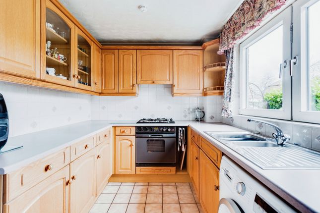 Terraced house for sale in Purley Avenue, Swindon, Wiltshire