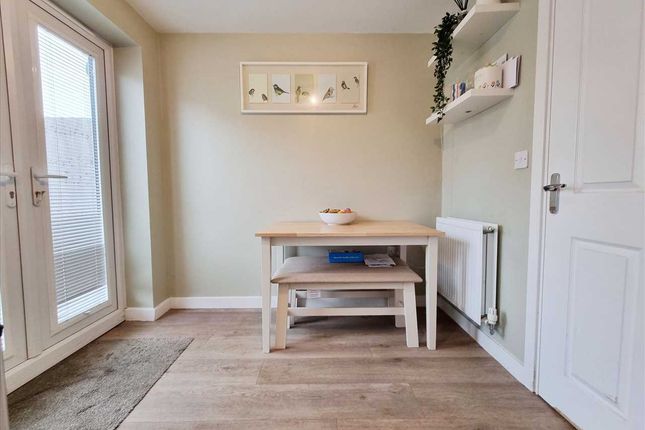 21, Whittle Road, Sleaford photo 4