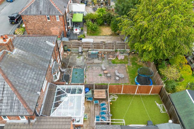 18 Springfield Avenue, Warrington photo 4