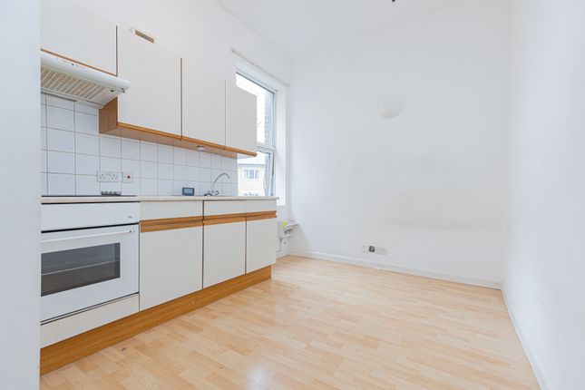 Studio to rent in Rowhill Road, London