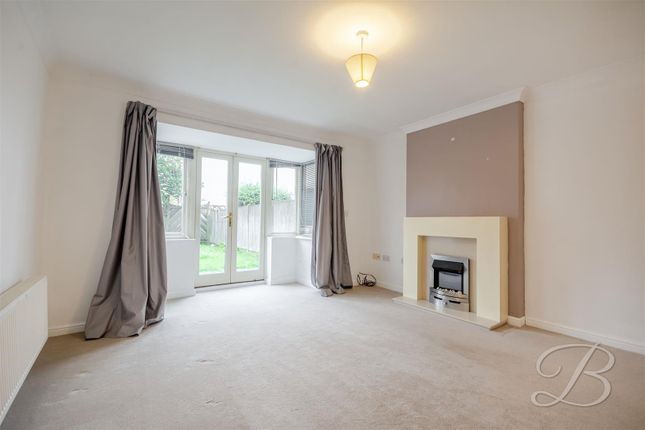 7, Mill Pond Close, Nottingham photo 3
