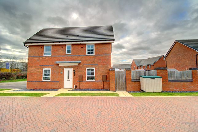 Thumbnail Semi-detached house for sale in Regency Close, Tamworth