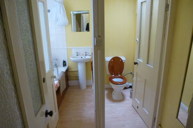 First Floor Flat, 20, Bloomsbury Place, BRIGHTON photo 4