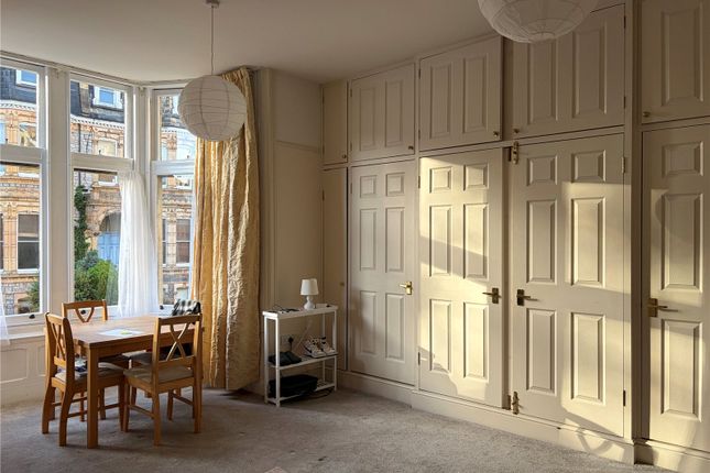 Flat 3, 1 Manilla Road, Clifton photo 3