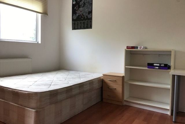 Flat C, 8 Haddo Street, Greenwich photo 2