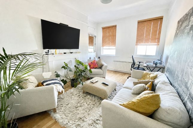 Flat 7,, St Placid Apartments, Ramsgate photo 2