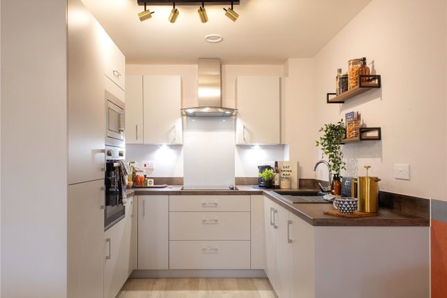 Flat 20, Oakingham Place 54-58,, Reading Road, Berkshire photo 2