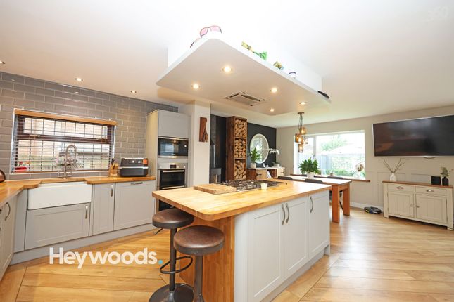 2 Coniston Place, Stoke-On-Trent photo 4
