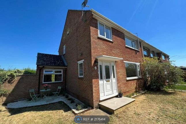 Terraced house to rent in Gozzards Ford, Gozzards Ford, Abingdon