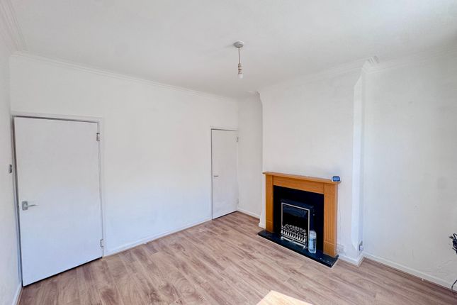 102, Nottingham photo 5