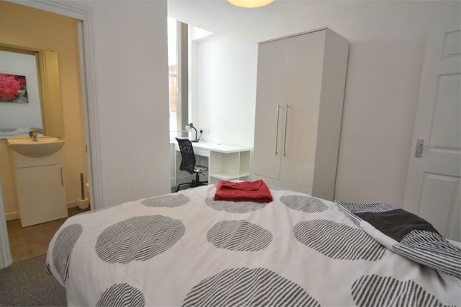 Flat to rent in John Street, City Centre, Sunderland