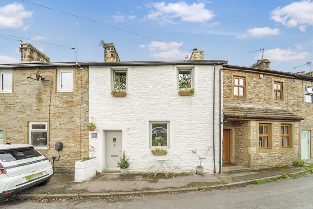 46, Skipton Old Road, Foulridge photo 3