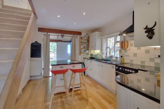 3, Wheelers Lane, Uckfield photo 4