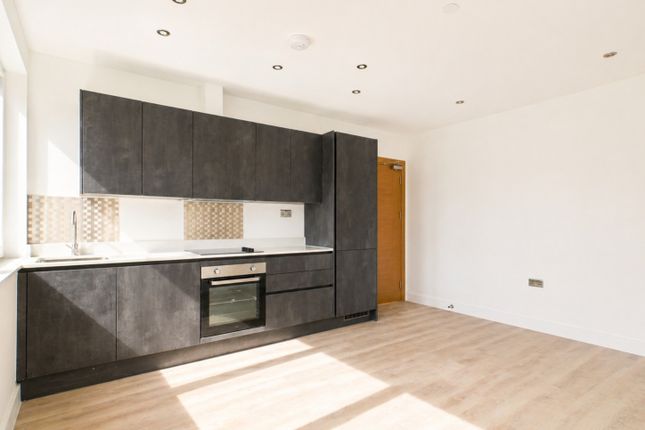 Flat 12, Tricorn House, Westward Road, Stroud photo 3