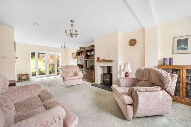 20, Frome Gardens, Stroud photo 2