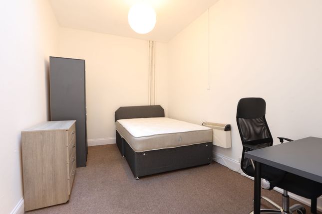 Flat 2, 2 Harcourt Road, Bristol photo 5