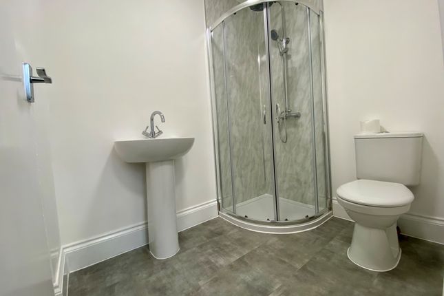 Kelso Road Flat 1, 29, Leeds photo 5