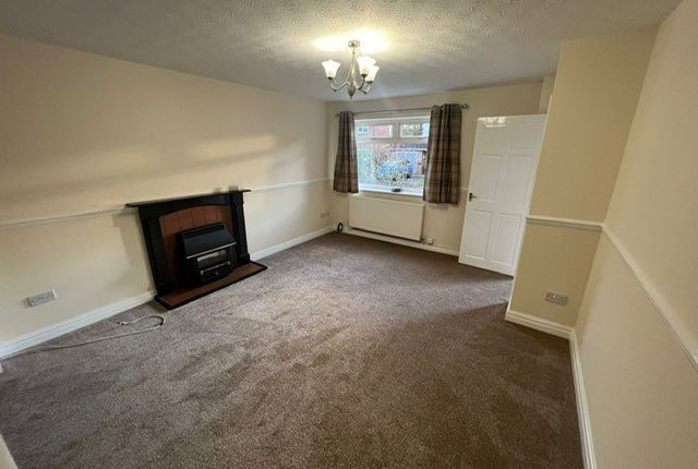 20, Chester photo 2