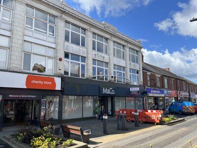 Retail premises to let in Station Road, Ashington