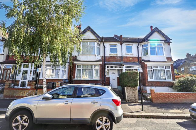 3-bed terraced on London, £500,000