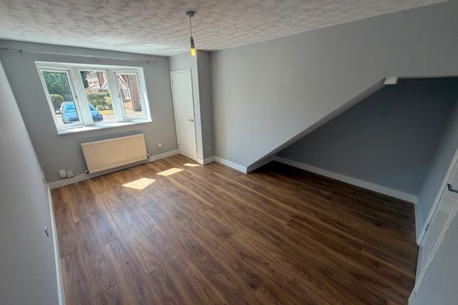 13, Kinnears Walk, PETERBOROUGH photo 4
