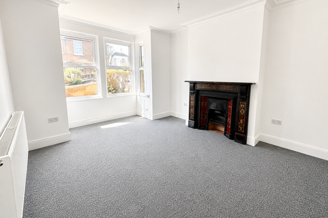 12, Victoria Avenue, Margate photo 5