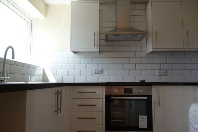 Flat to rent in Ewin Court, Oxford