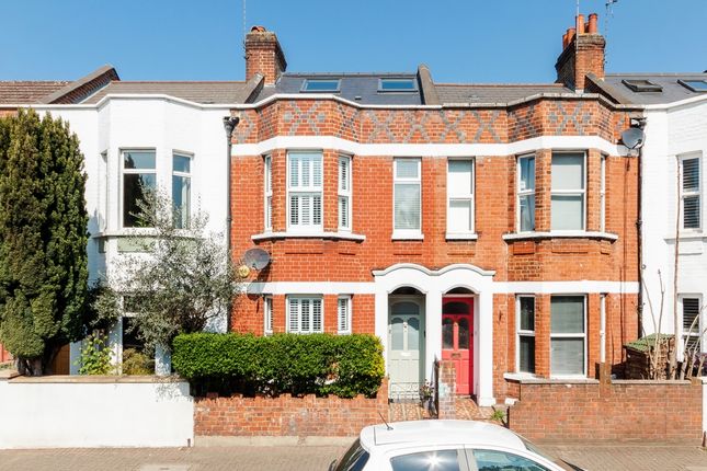 Terraced house to rent in Wimbledon Road, London