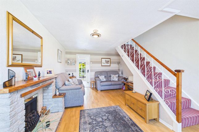 34, Hayward Close, Clevedon photo 4