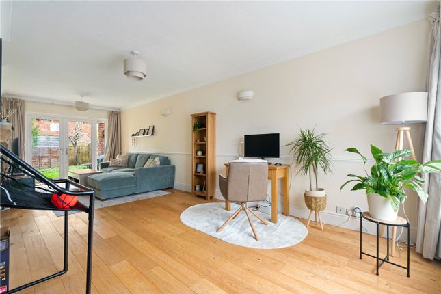 45B, Petticoat Lane, Westbury photo 2