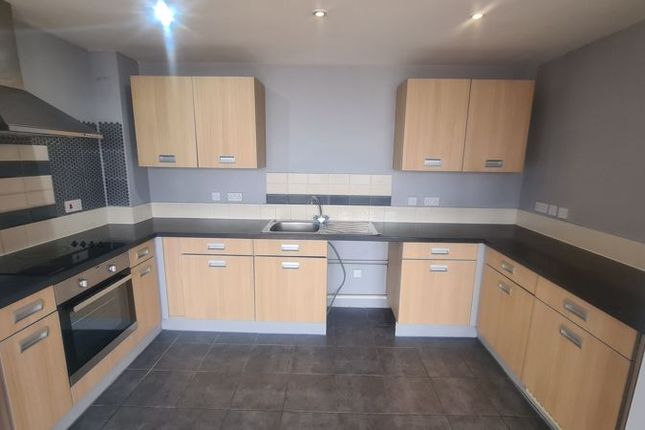 Flat for sale in The Apex, Oundle Road, Peterborough