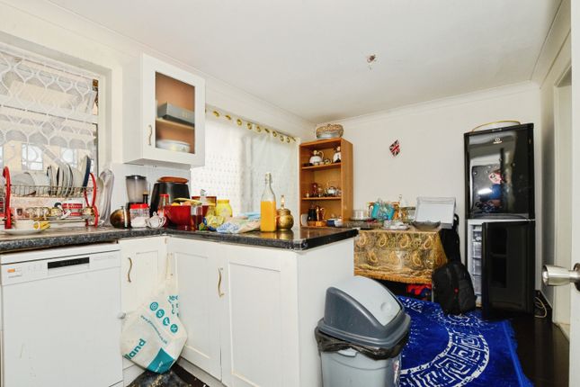 101a, Vancouver Road, Edgware photo 5