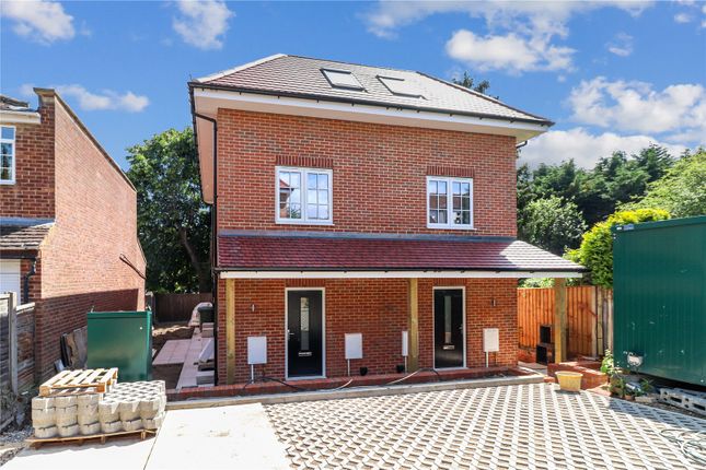 Thumbnail Semi-detached house for sale in Hempstead Road, Kings Langley