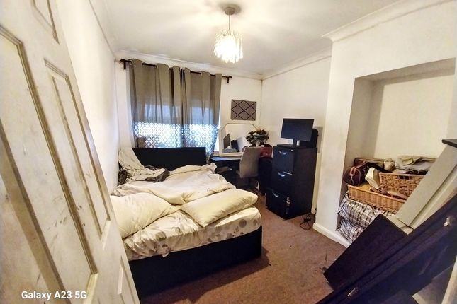 36, Viola Avenue, Ashford photo 3