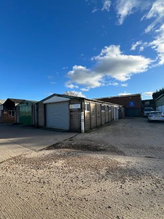 Industrial for sale in Unit 9B Chiltern Trading Estate, Holmer Green, High Wycombe