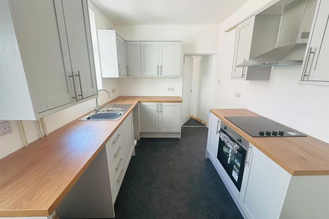 59, Pembrey Road, Llanelli photo 4