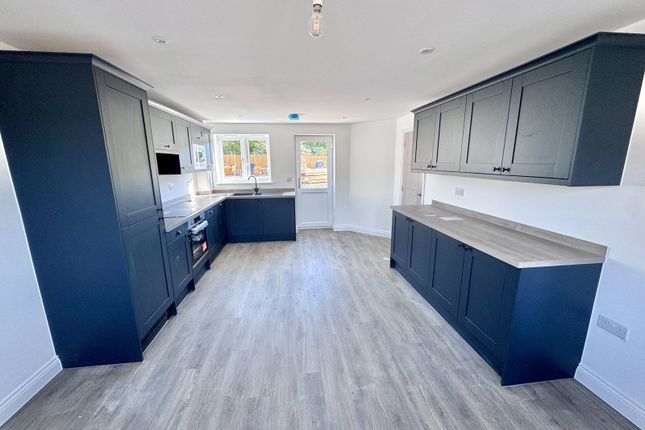 (Plot 6) 51, Mill Field, Sutton photo 4