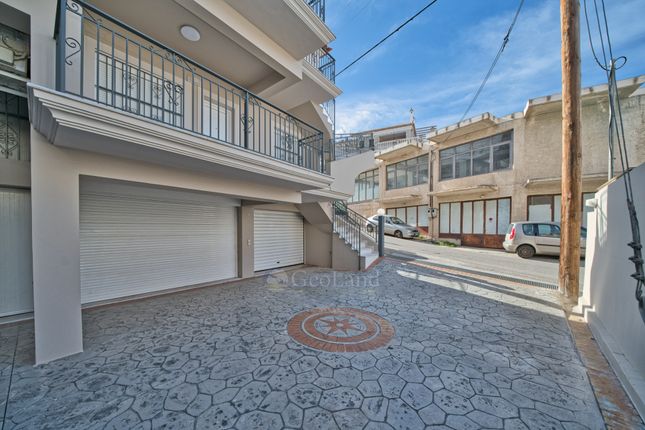 Block of flats for sale in Kranidi 213 00, Greece