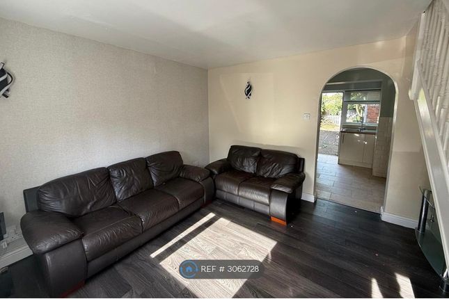 Park St, Madeley, Telford photo 2