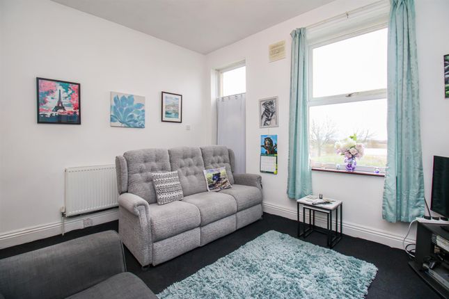 26, Gordon Street, Wakefield photo 4