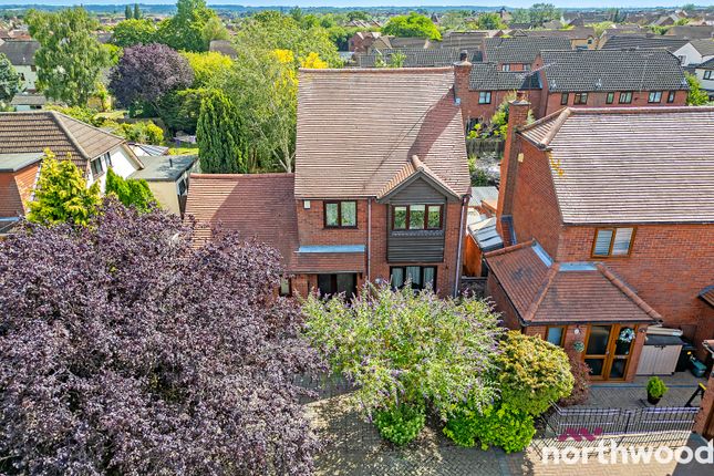 Thumbnail Detached house for sale in Albert Road, South Woodham Ferrers