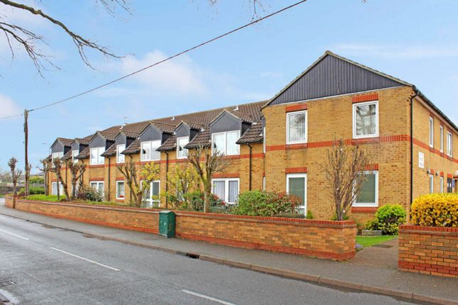 Thumbnail Flat for sale in Church End Lane, Wickford