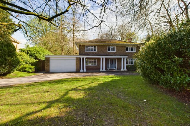 Thumbnail Detached house for sale in Amersham Road, Hazlemere, High Wycombe