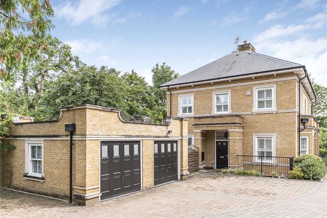 Flat for sale in Imperial Grove, Hadley Wood, Hertfordshire