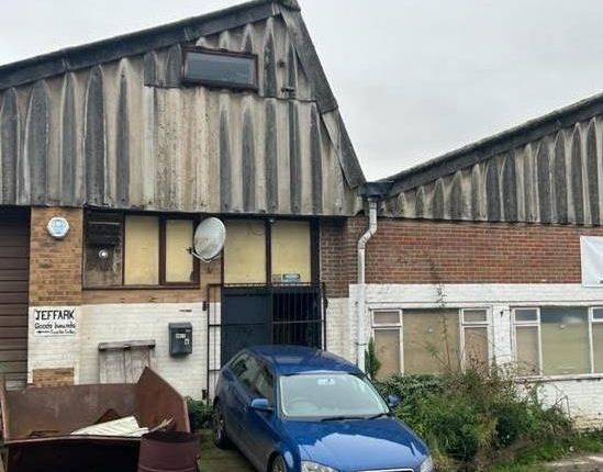 Light industrial to let in Building 1, Lane End Road, Sands, High Wycombe, Bucks