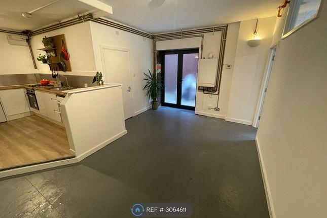 Gd, Enterprise House Tudor Grove, London photo 3