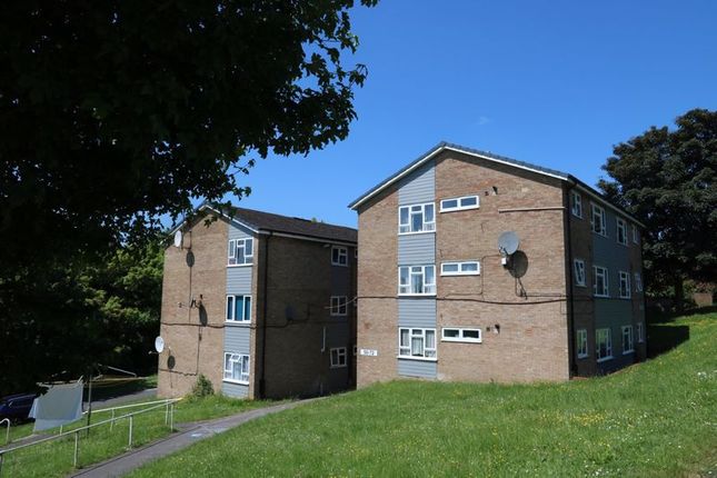 Thumbnail Flat for sale in The Pastures, Downley, High Wycombe