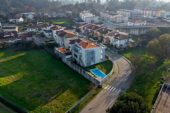 Thumbnail Villa for sale in Rua Das Agras, 18, 4705-999 - Tadim, Braga, Norte, Portugal