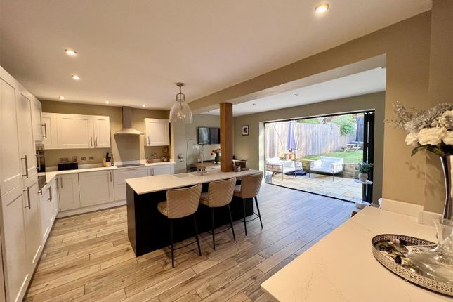 70, Jenkinson Road, Towcester photo 3