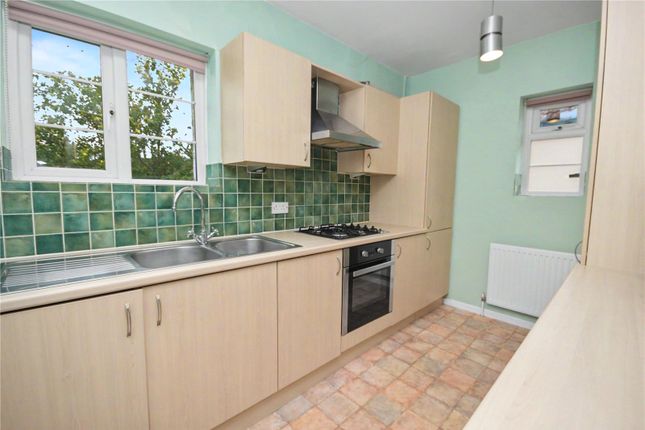 25, Redesdale Gardens, West Yorkshire photo 2
